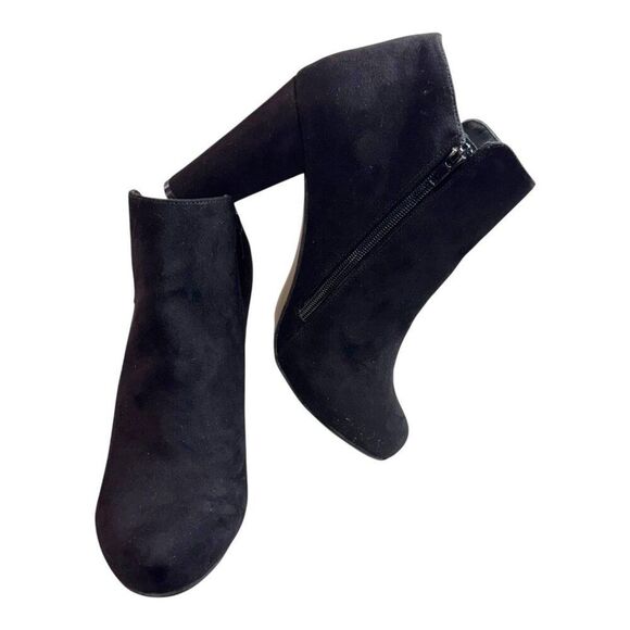 Madden Girl Lesslie Ankle 3" Heel Boots Women’s 10M Ankle Zip Round Toe Black - Picture 1 of 13